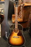 Gibson J-45 Standard Vintage Sunburst