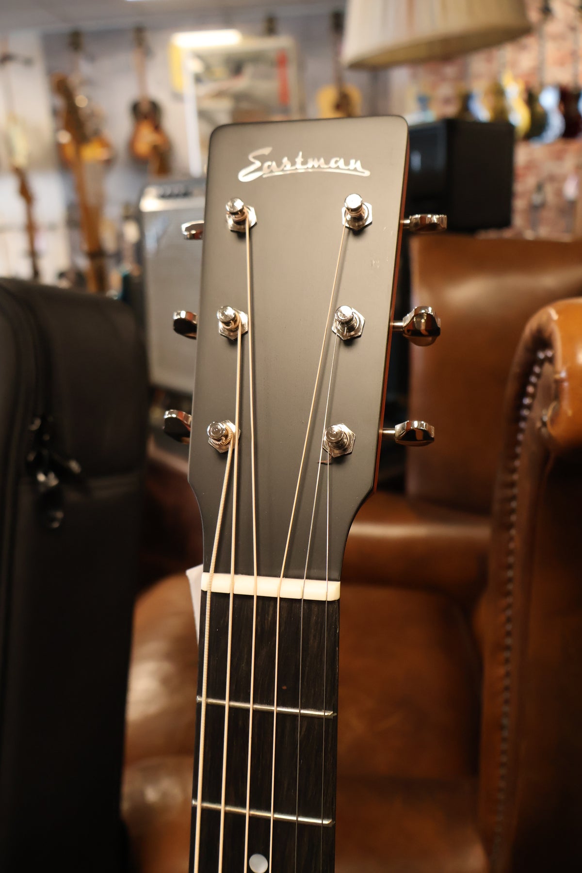 Eastman E1OM Classic Orchestra