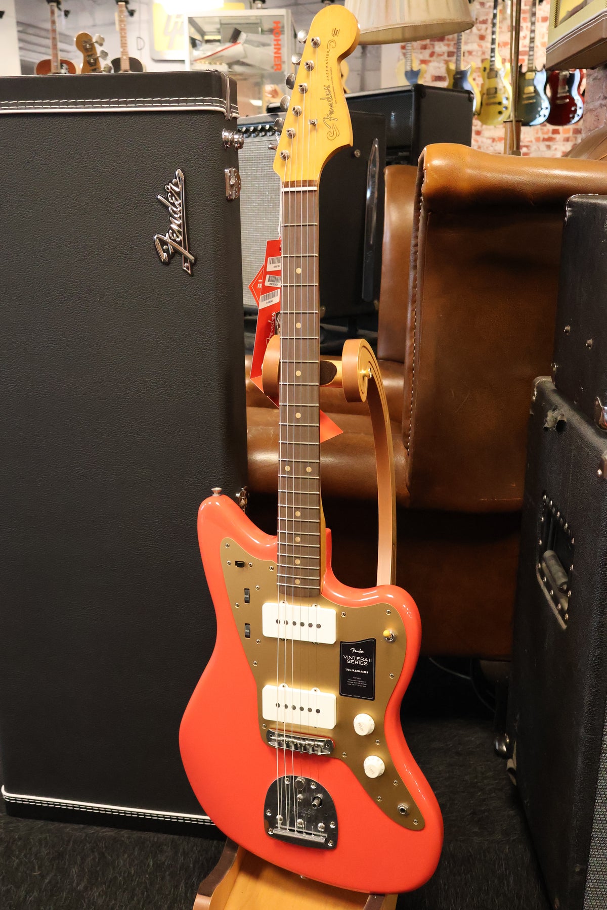 Fender Limited Edition Vintera II Road Worn '50s Jazzmaster Fiesta Red