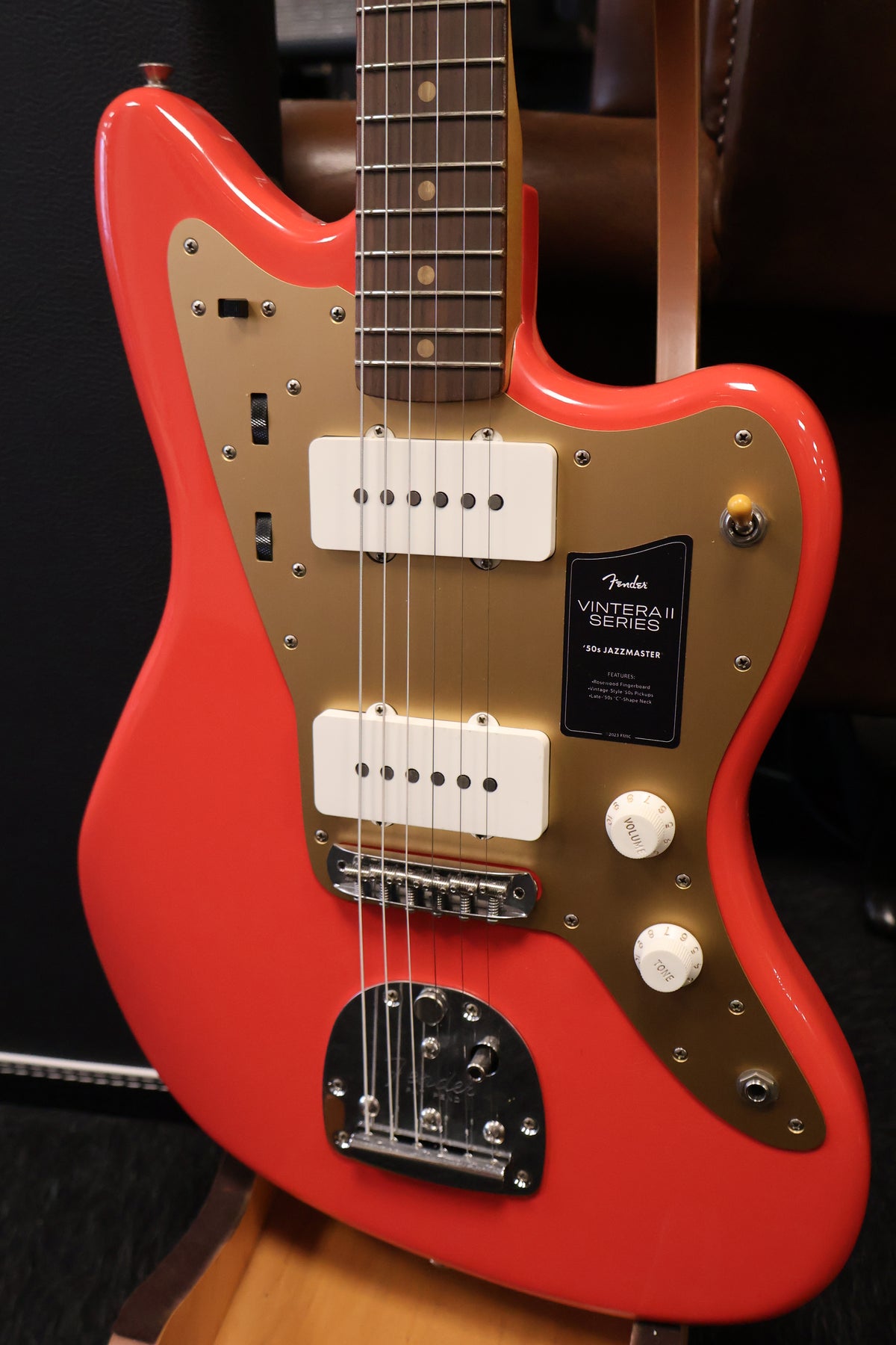 Fender Limited Edition Vintera II Road Worn '50s Jazzmaster Fiesta Red