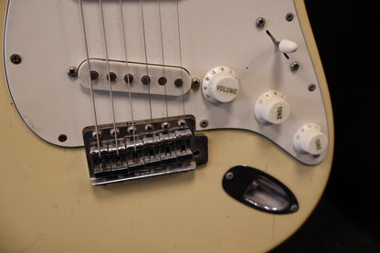 Fender 1974 Stratocaster Olympic White Maple Neck OHSC