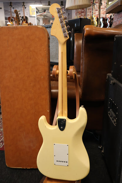 Fender 1974 Stratocaster Olympic White Maple Neck OHSC