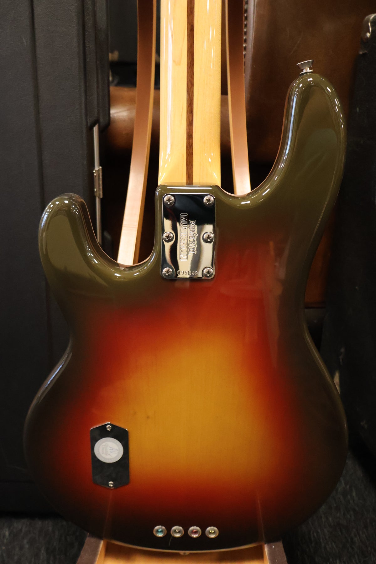 Musicman Stingray 40th Ann Old Smoothy Sunburst (Used)