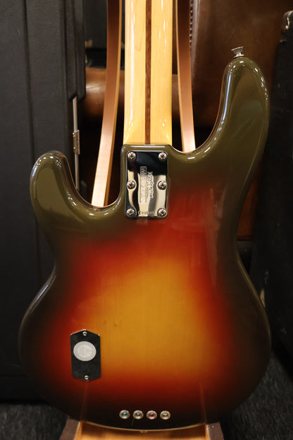 Musicman Stingray 40th Ann Old Smoothy Sunburst (Used)