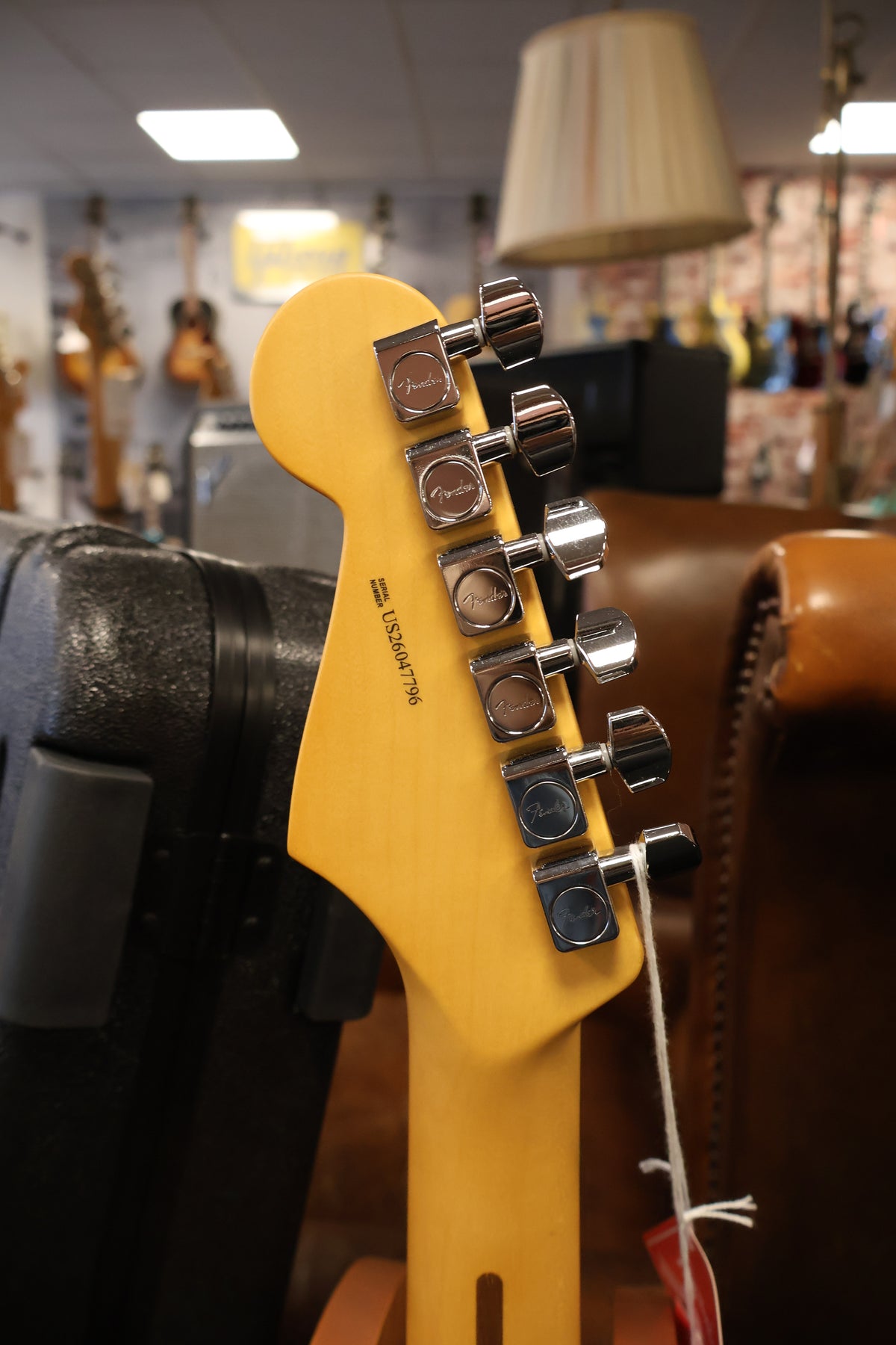 Fender American Professional Stratocaster Olympic White