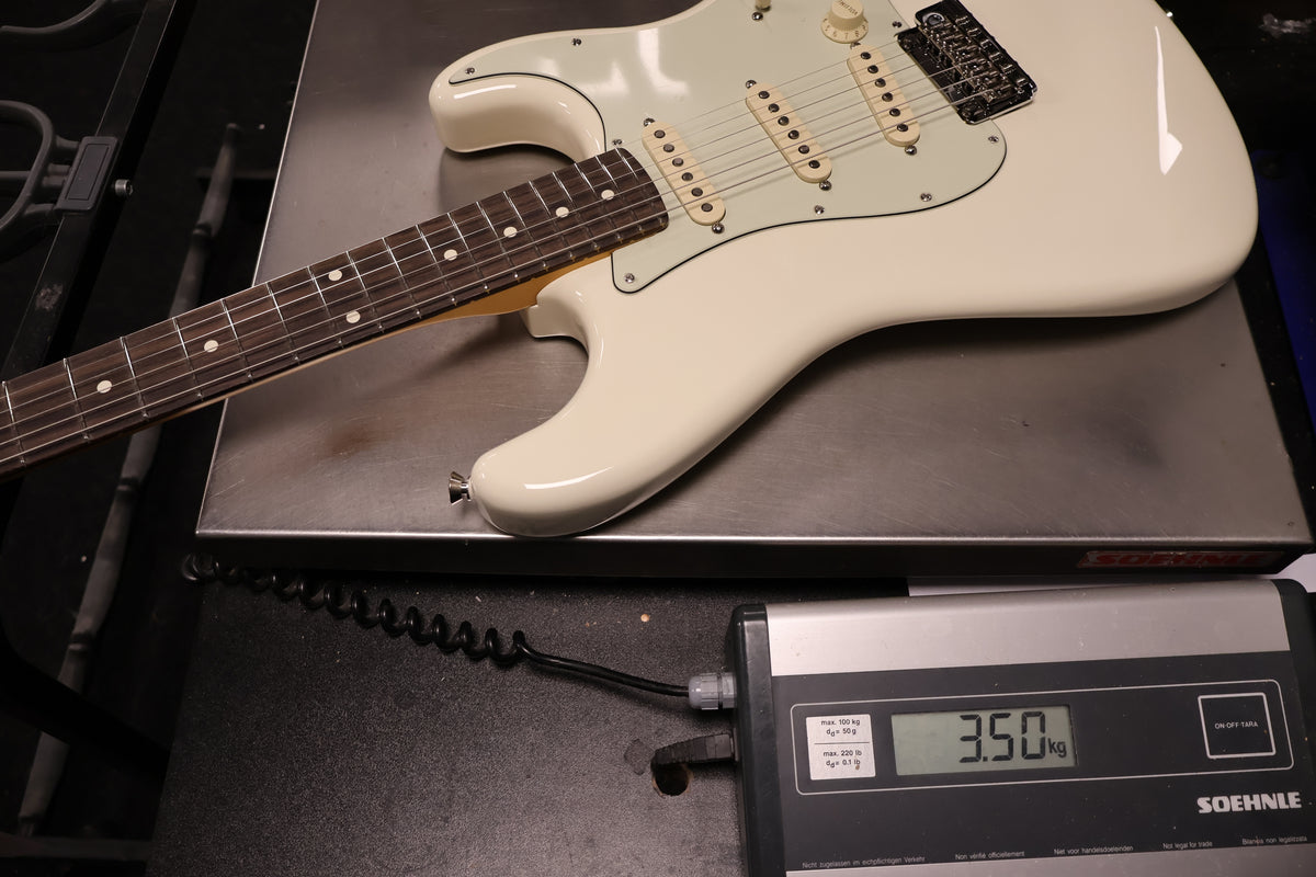 Fender American Professional Stratocaster Olympic White