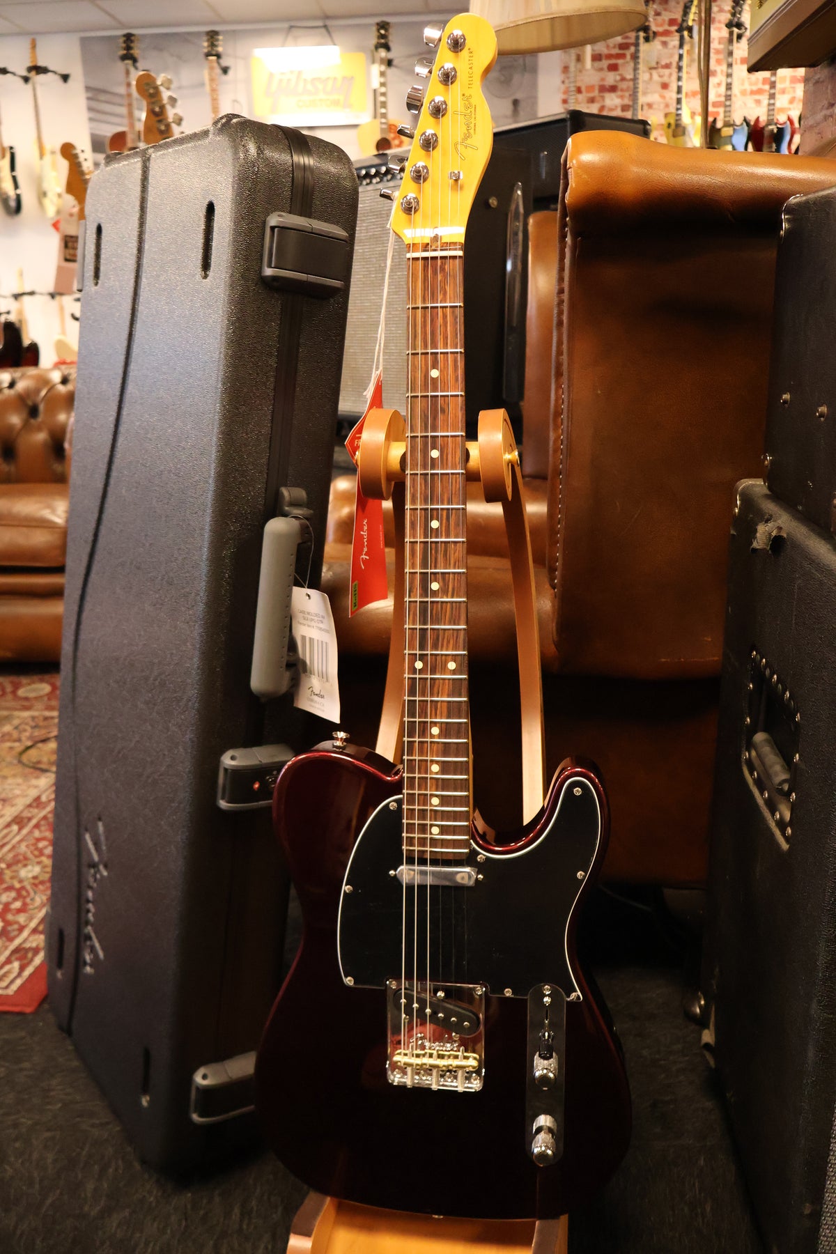 Fender American Professional Telecaster Oxblood