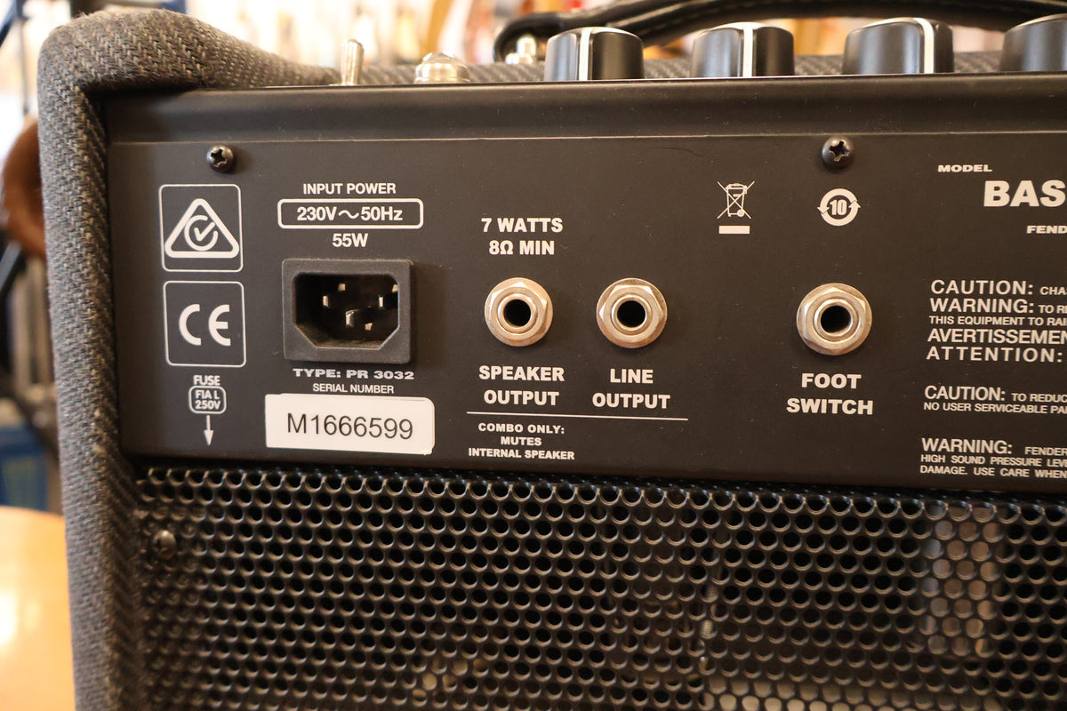 Fender 007 Bassbreaker Head  (Used)