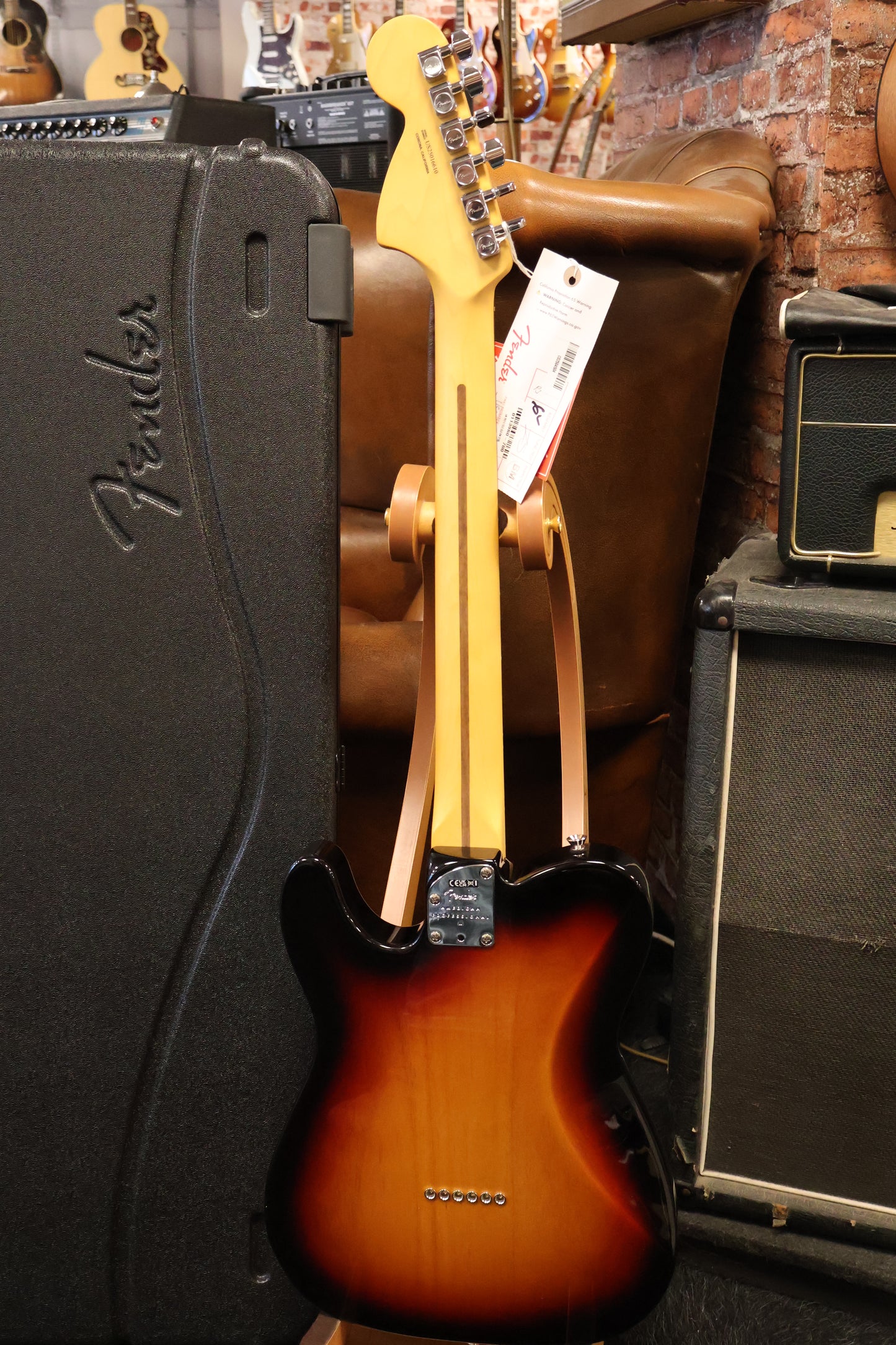 Fender American Professional II Telecaster Deluxe 3-Color Sunburst