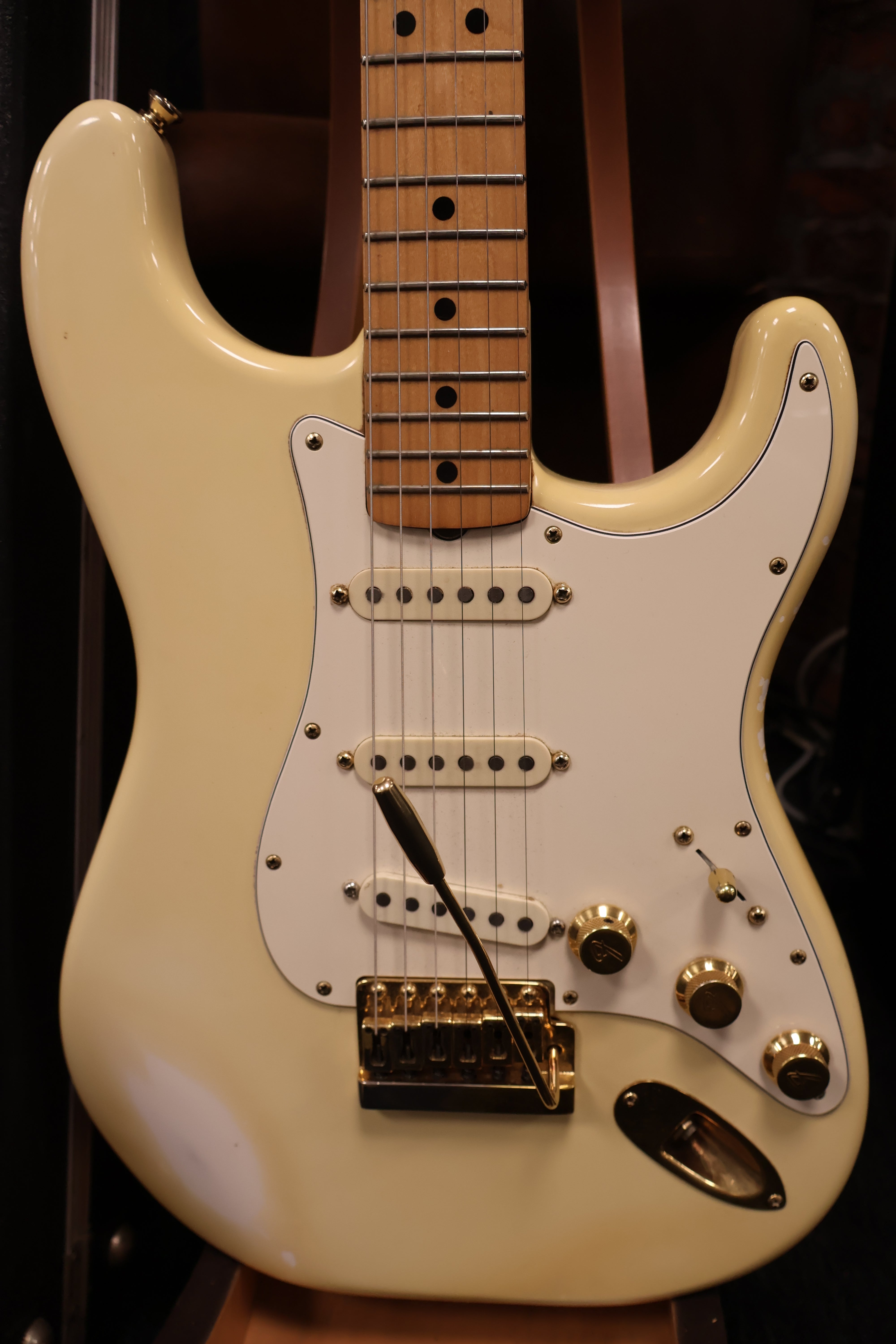 ■ESP OLDIE 57's ST 1980s STRATOCASTER Fender 1980 The Strat Olympic White Gold Hardware OHSC – Dirk Witte