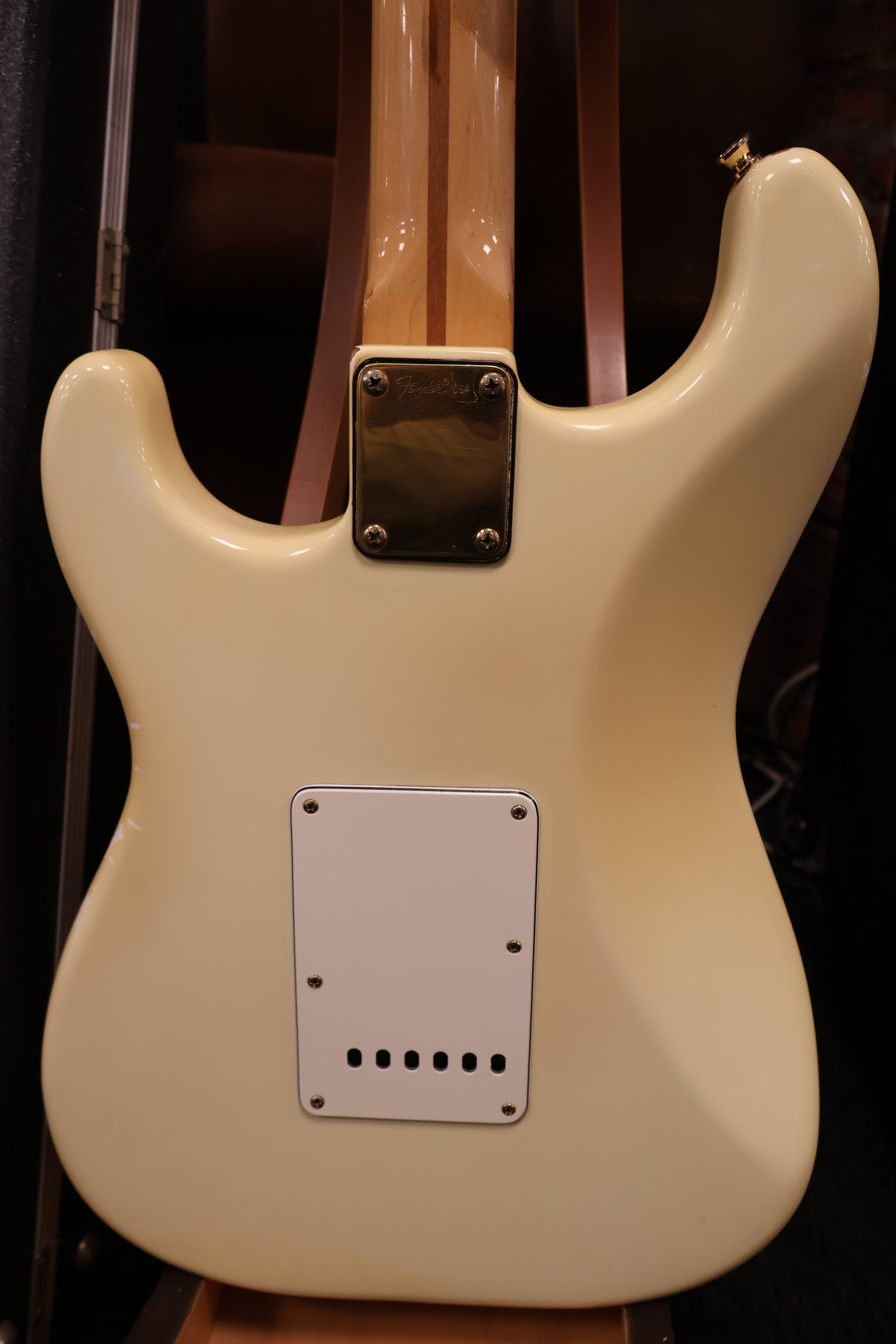 Fender 1980 The Strat Olympic White Gold Hardware OHSC – Dirk Witte