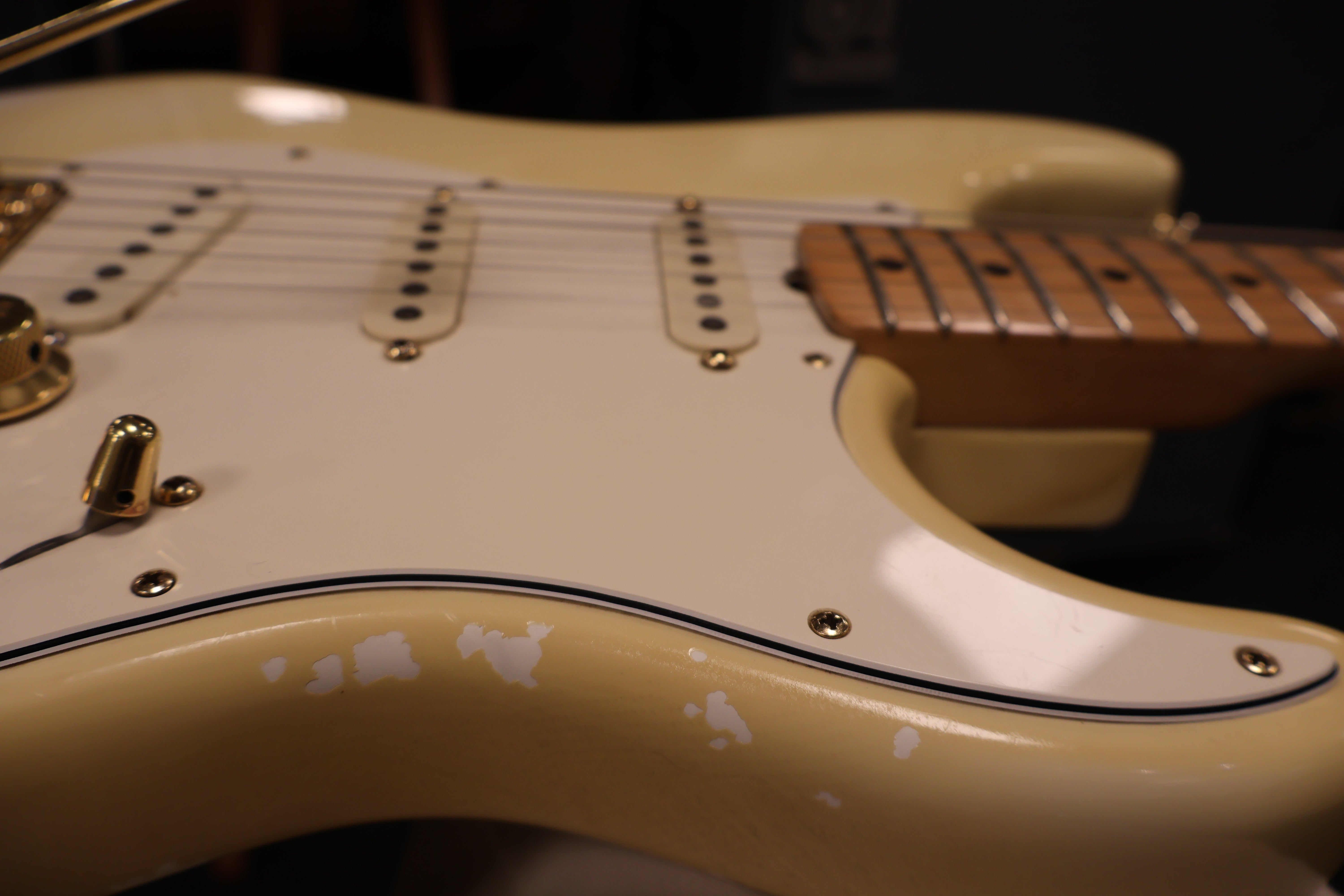 Fender 1980 The Strat Olympic White Gold Hardware OHSC – Dirk Witte