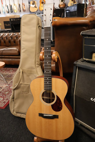Eastman E1OM Orchestra (B-Stock)