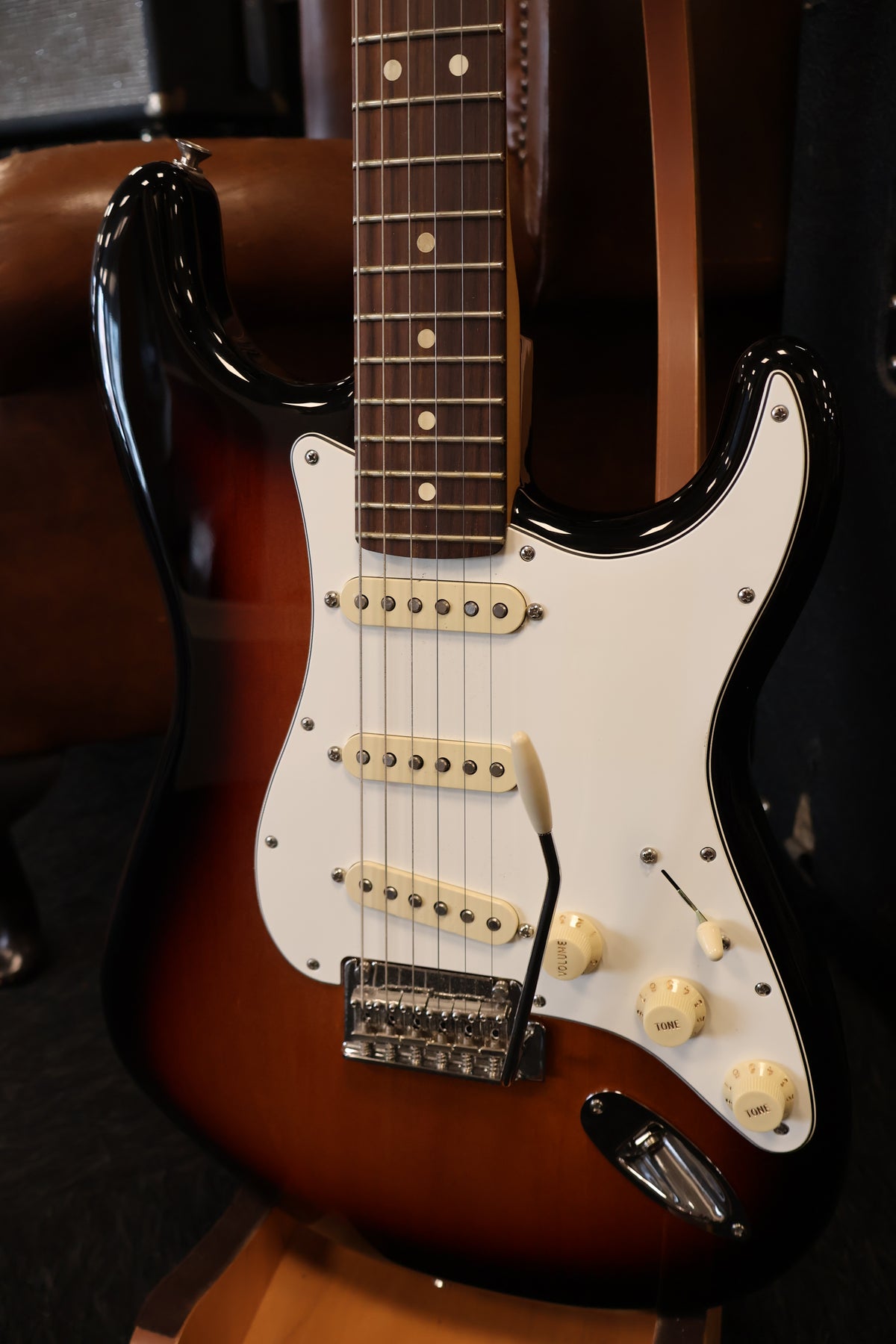 Fender 2025 Player Stratocaster Sunburst (Used)