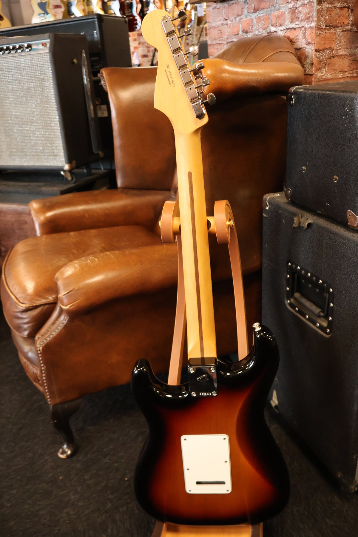 Fender 2025 Player Stratocaster Sunburst (Used)