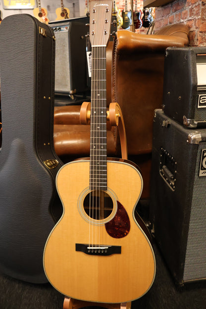 Eastman E8-OM TC Orchestra Model (B-Stock)
