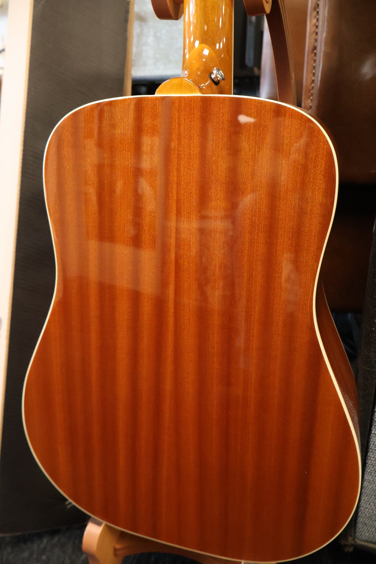 Epiphone Hummingbird Tribute Lefty Heritage Cherry Sunburst