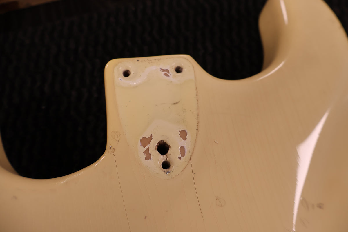 Fender 1974 Stratocaster Olympic White Maple Neck OHSC