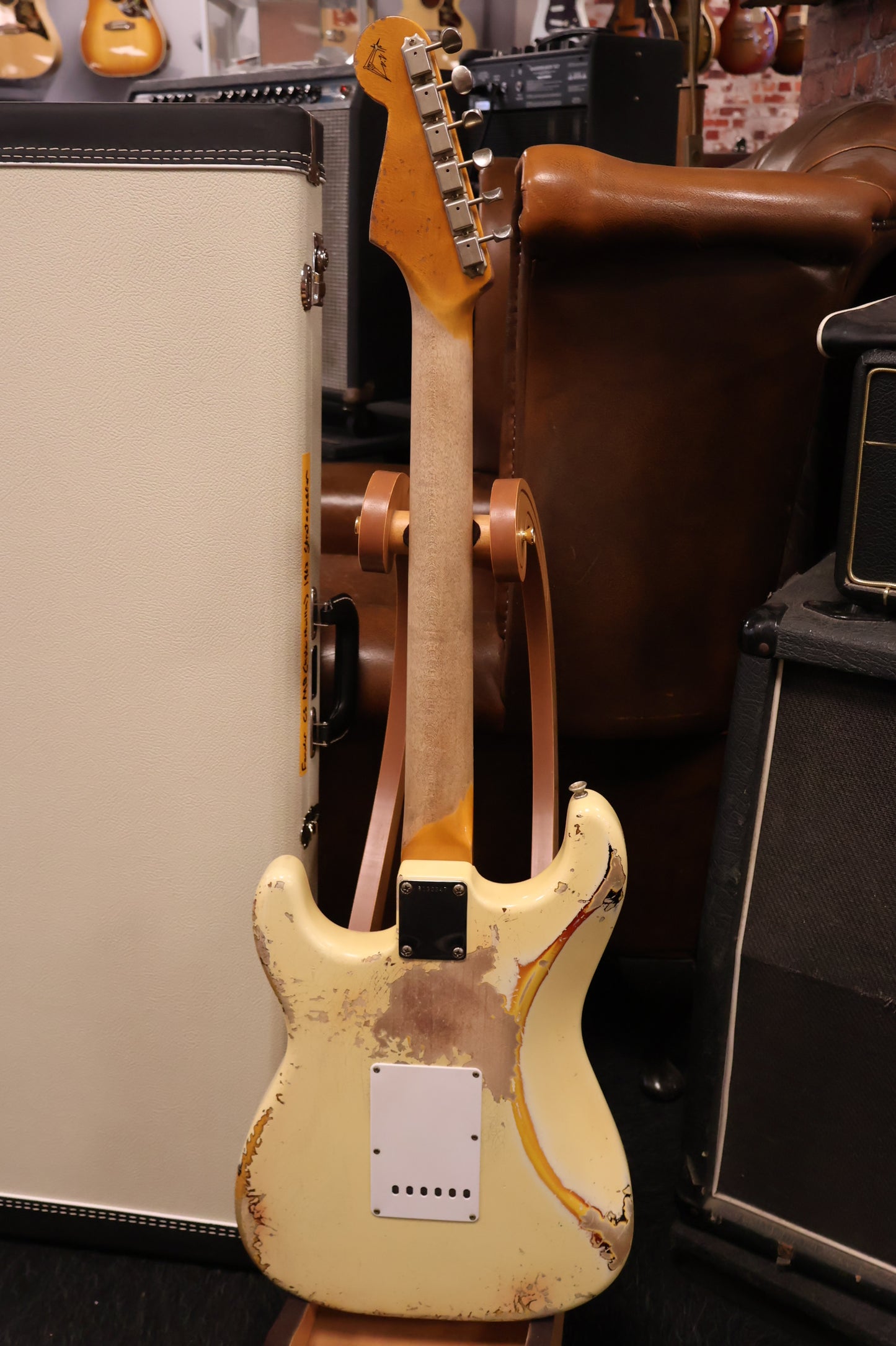 Fender Stratocaster 63 Ult-Relic AVWT/3TSB Kyle Mcmillin 2023