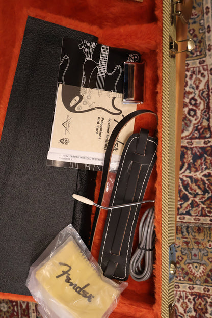 Fender AVRI 57 Stratocaster 2TS (USED)