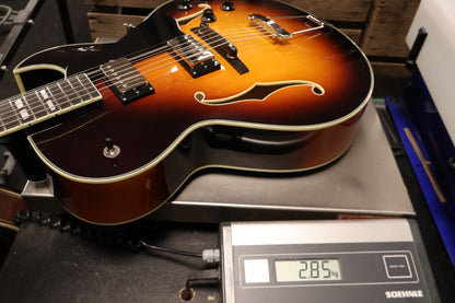Eastman AR372CE-SB Hollow Body Archtop (B-Stock)