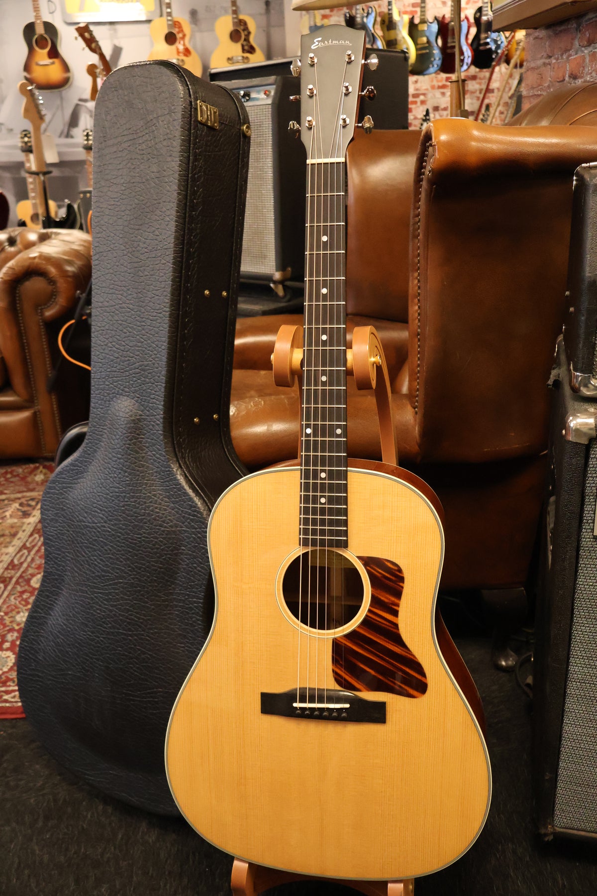 Eastman E6SS-TC Slope Shoulder (B-Stock)