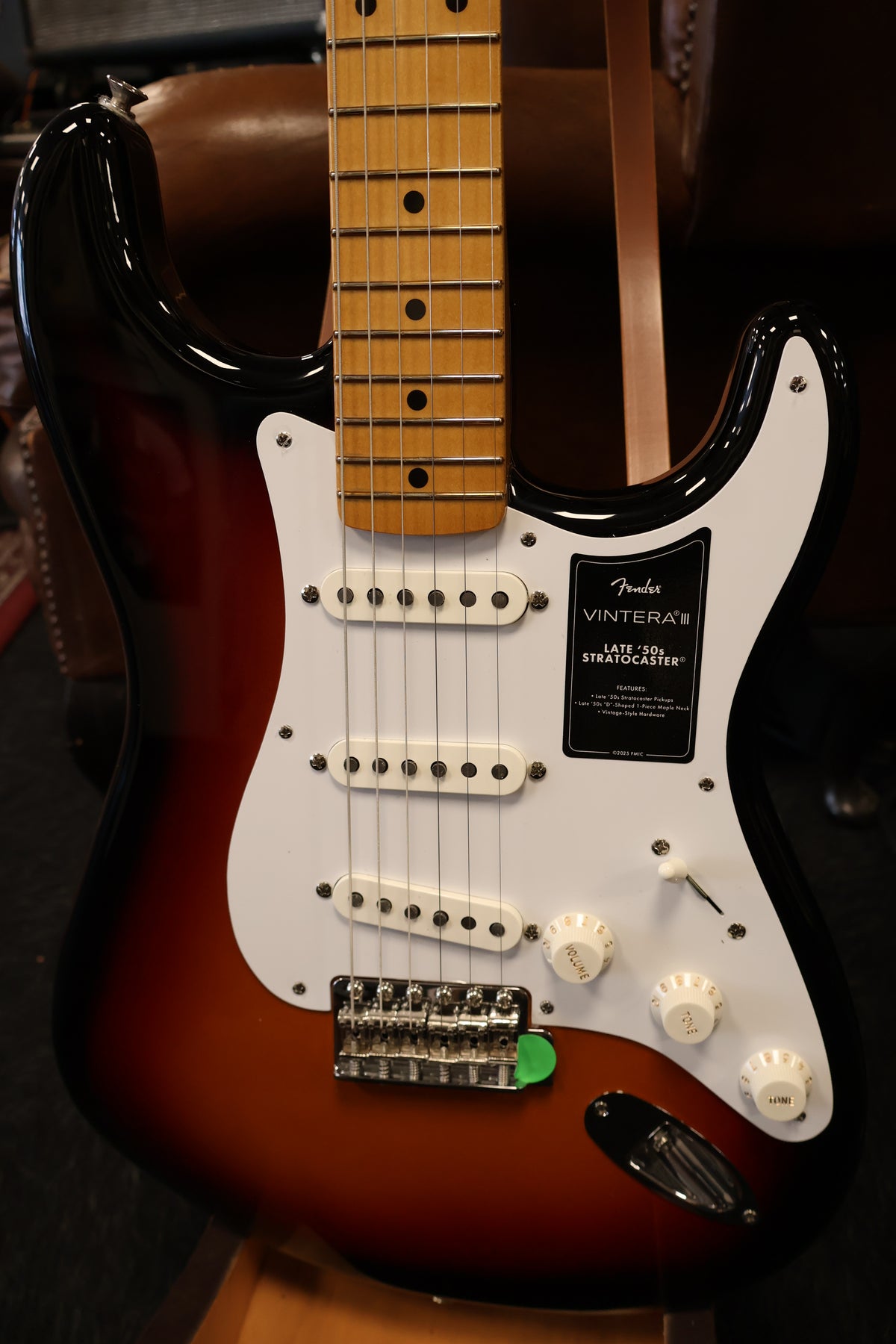 Fender Vintera III Late '50s Stratocaster 3-Color Sunburst (B-Stock)