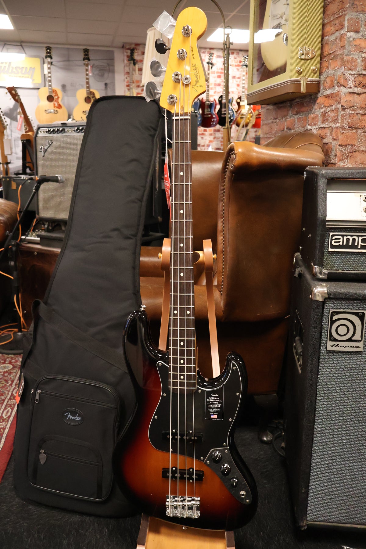 Fender American Professional Classic Jazz Bass 3-Color Sunburst (B-Stock)