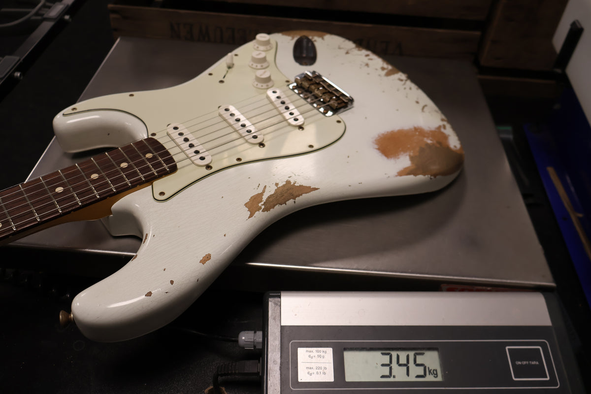 Fender '60 Stratocaster Heavy Relic Olympic White 2021 (Used)