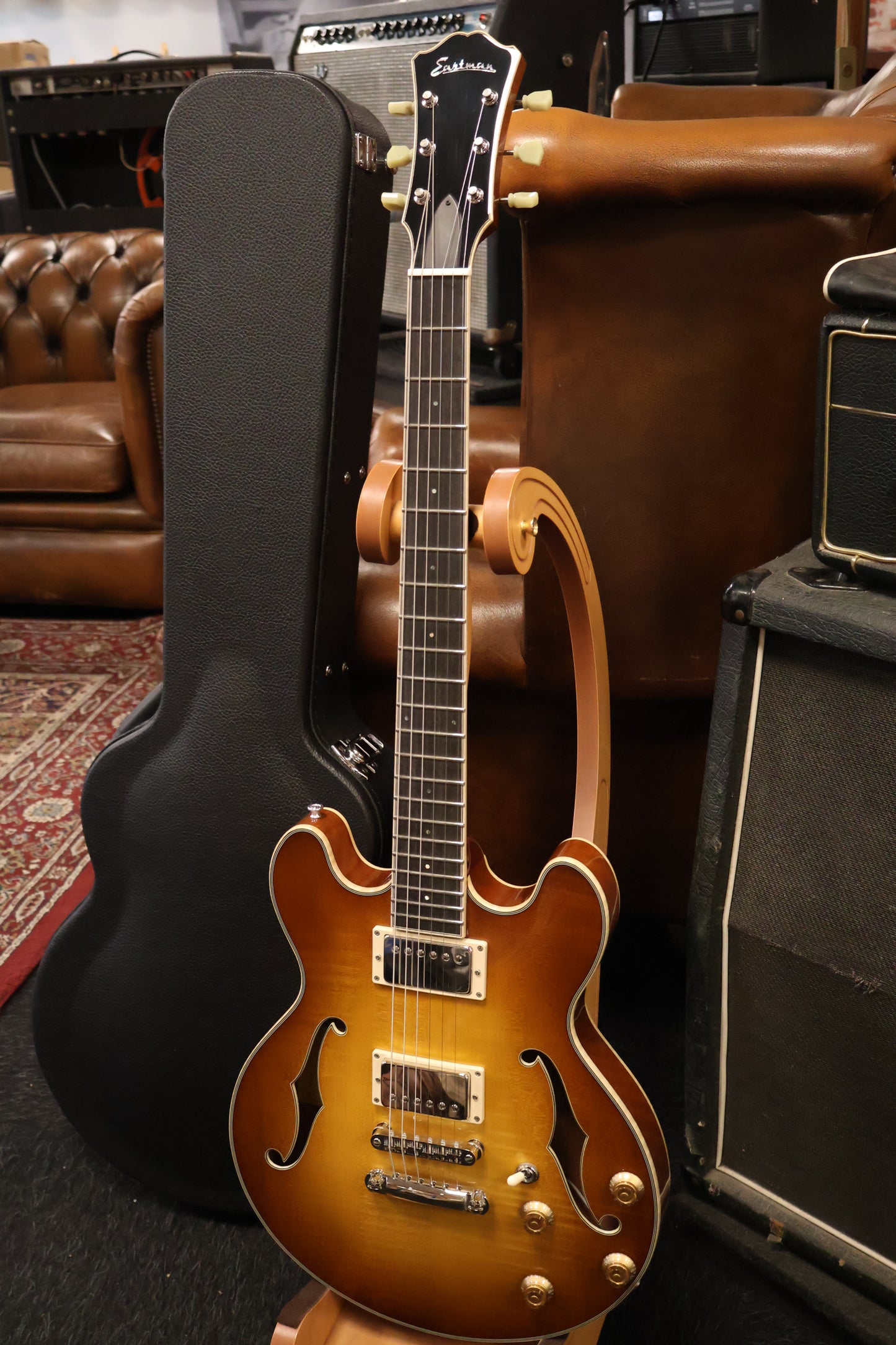 Eastman T184MX-GB Thinline Bare Knuckle HB's (B-Stock)