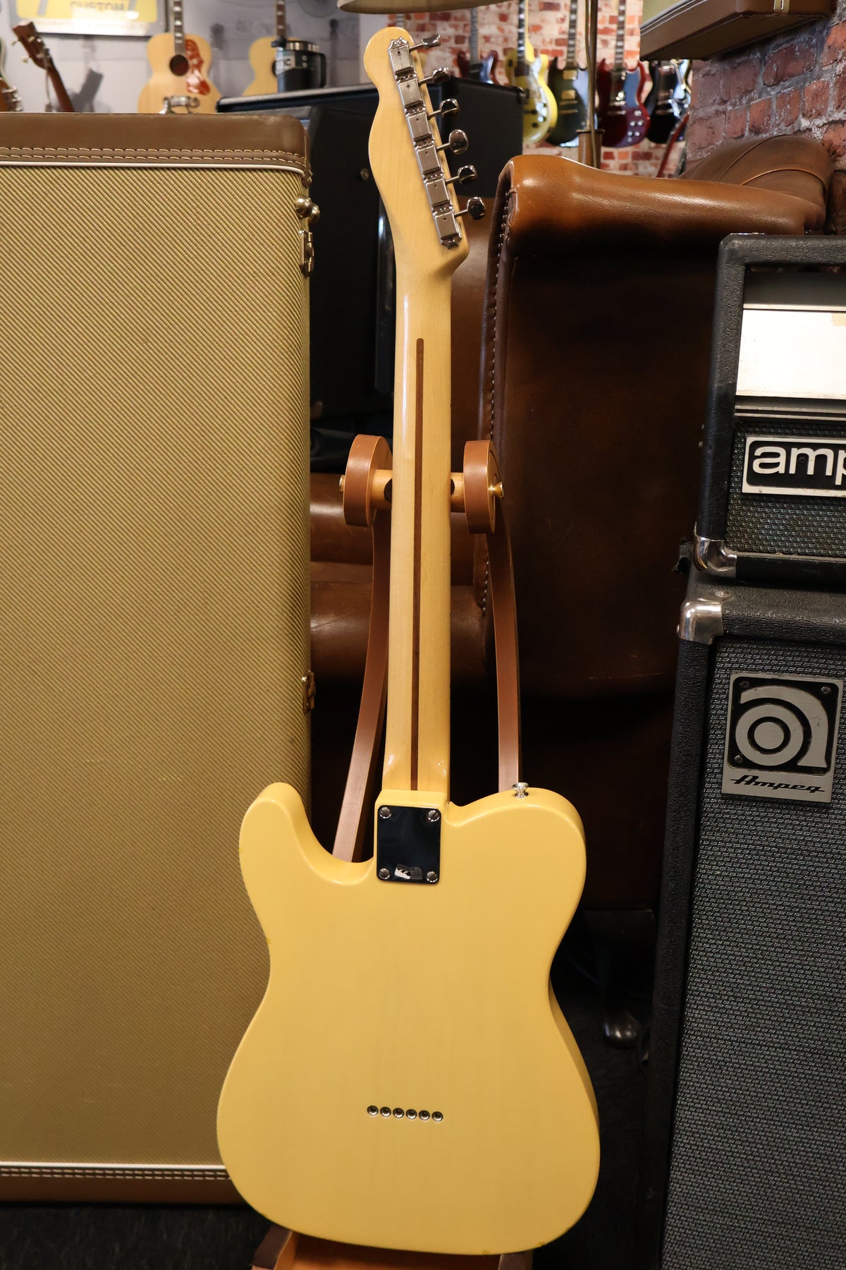 Fender '52 Vintage Reissue Telecaster butterscotch blonde (Used)