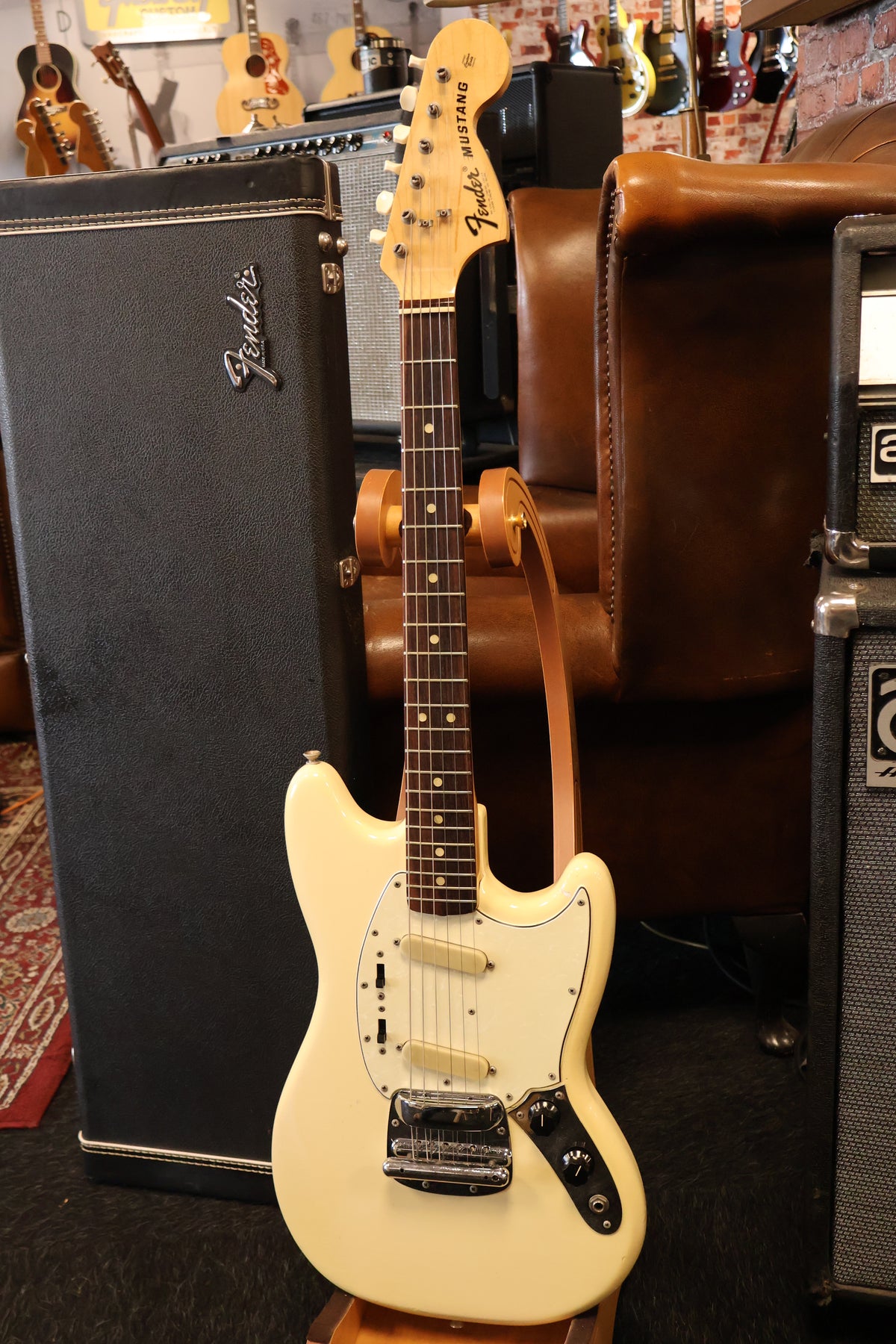 Fender 1974 Mustang Olympic White