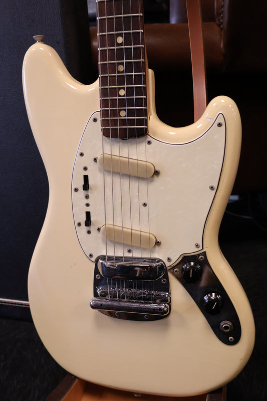 Fender 1974 Mustang Olympic White
