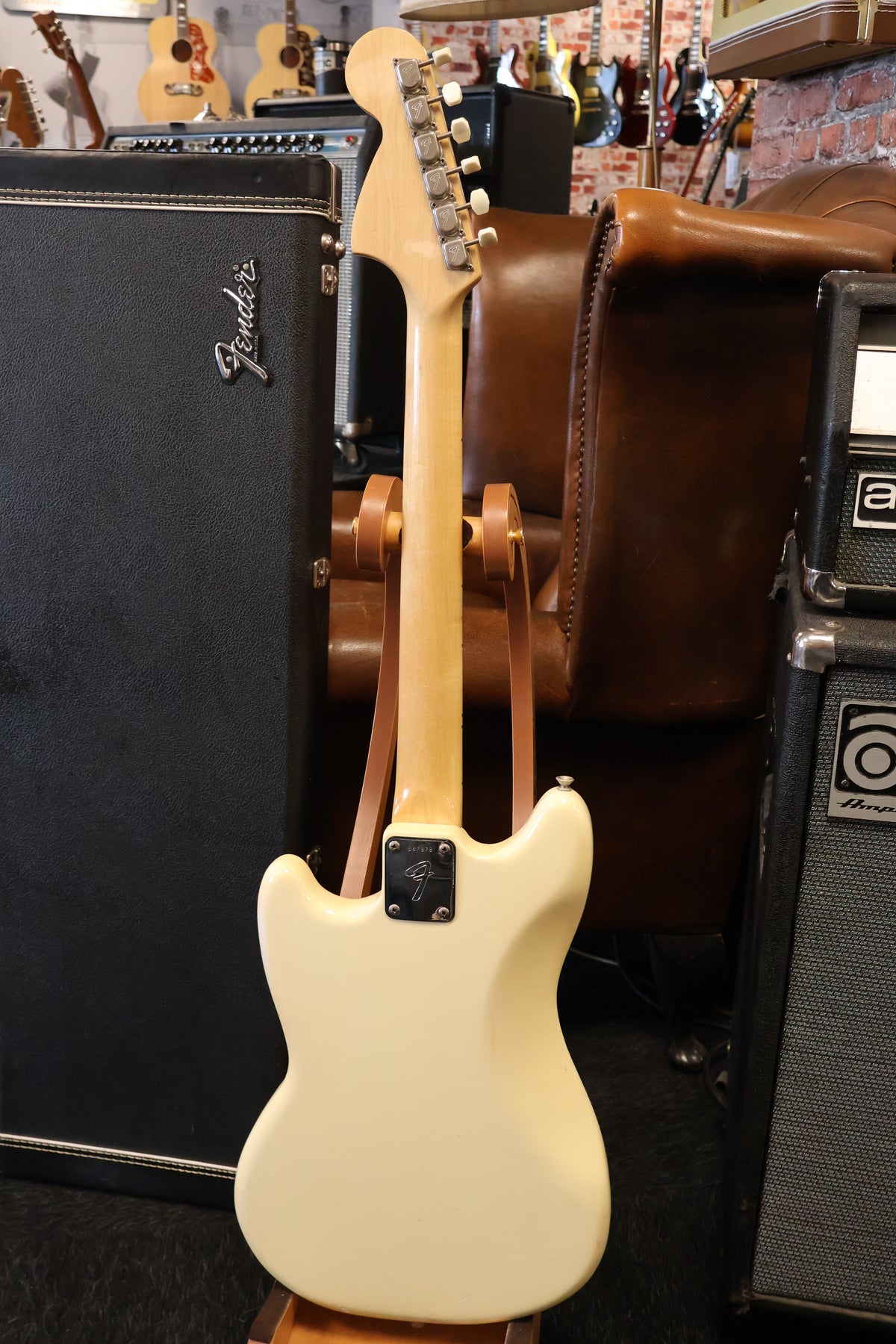 Fender 1974 Mustang Olympic White