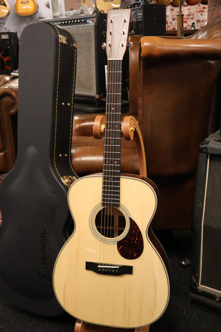 Eastman E20 OM Orchestra Model  (B-Stock)