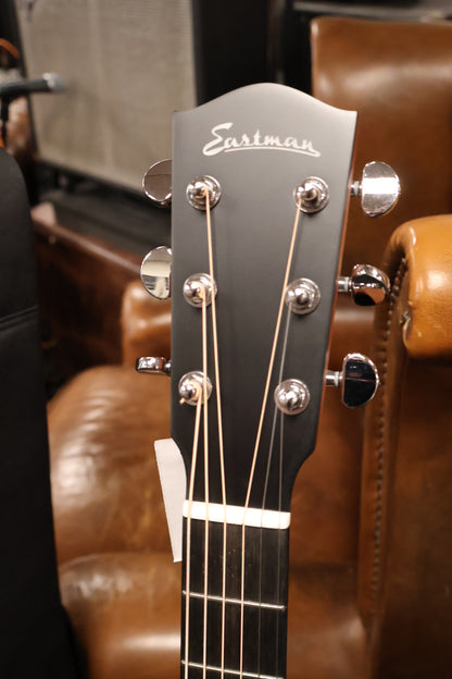 Eastman AC122-1CE Grand Auditorium