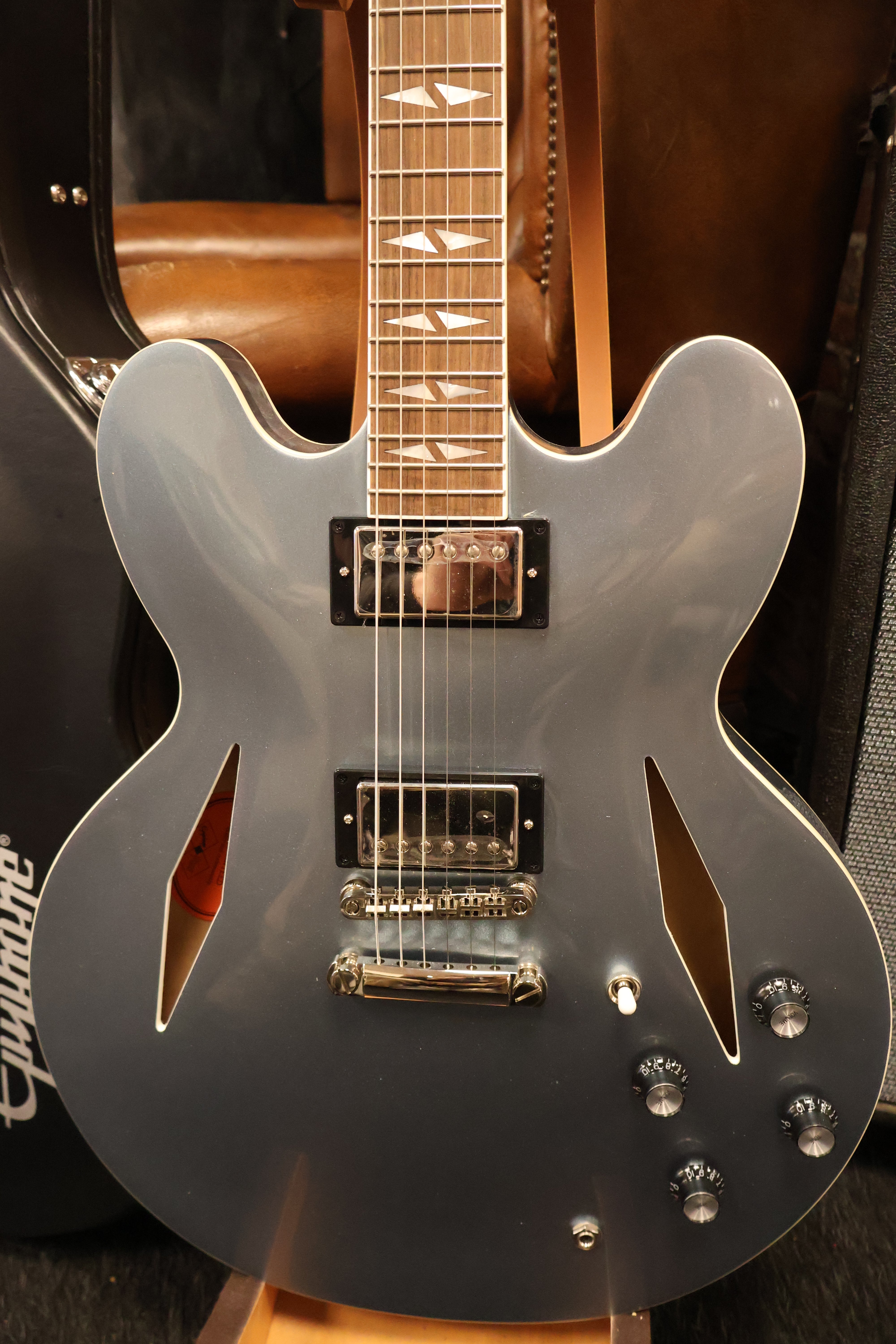 Epiphone Dave Grohl DG-335 (Incl. Hard Case) #274 – Dirk Witte