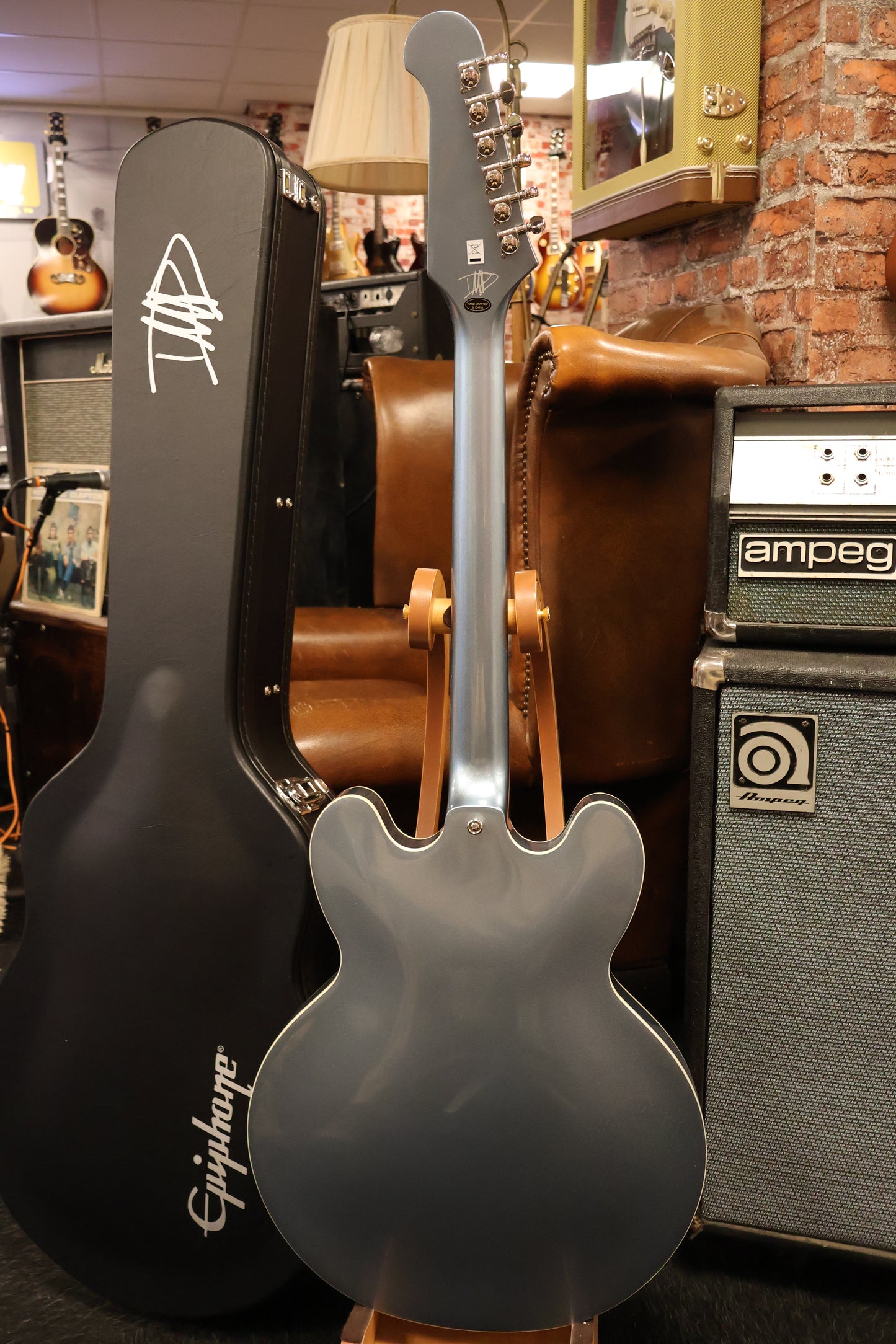 Epiphone Dave Grohl DG-335 (Incl. Hard Case) #274