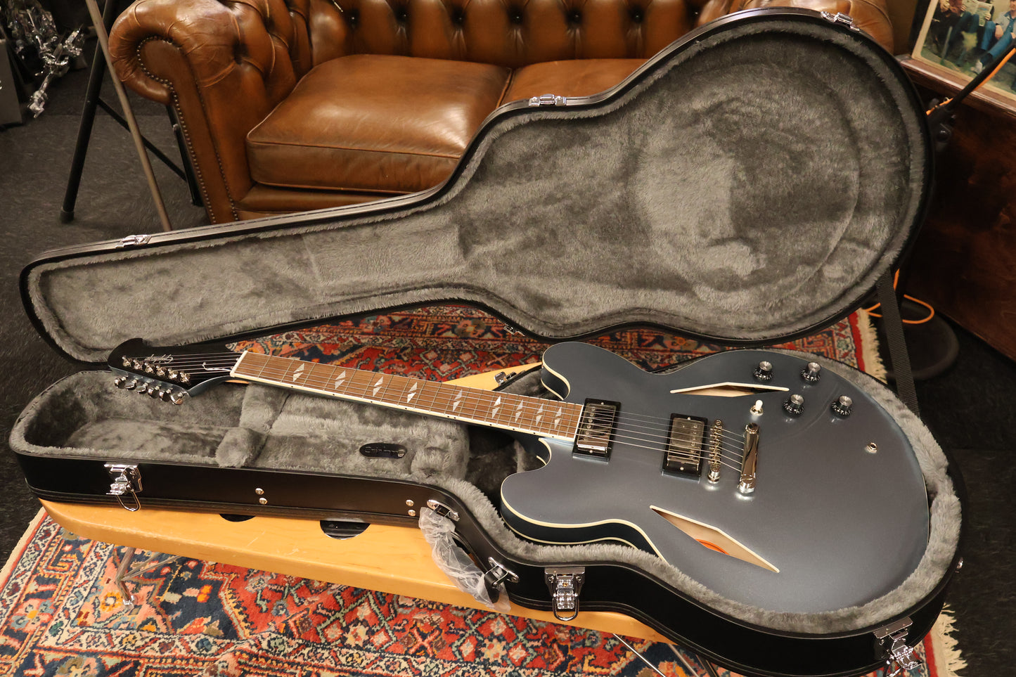 Epiphone Dave Grohl DG-335 (Incl. Hard Case) #274