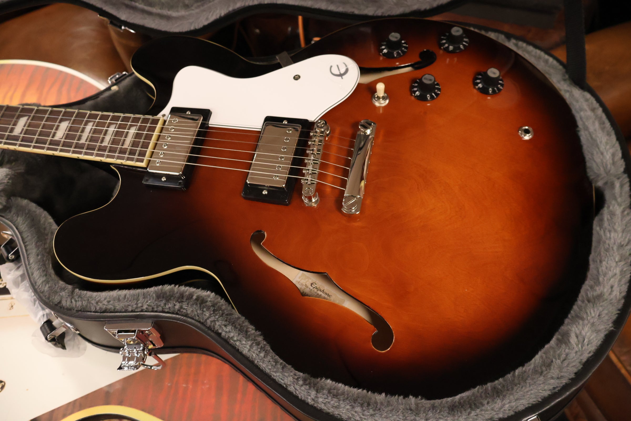 Epiphone Bonehead Riviera – Dirk Witte