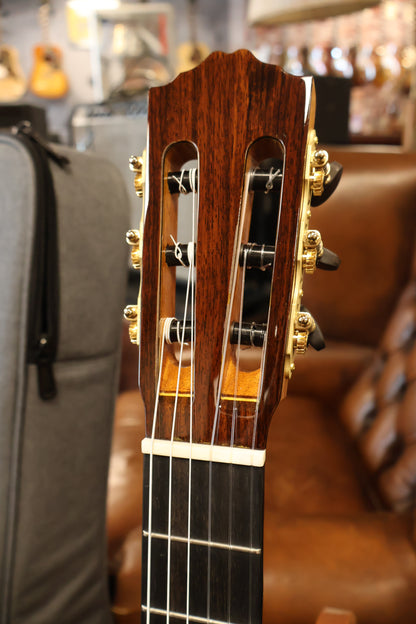 Salvador Cortez Sevillana B/Y All Solid Performer Series flamenco guitar