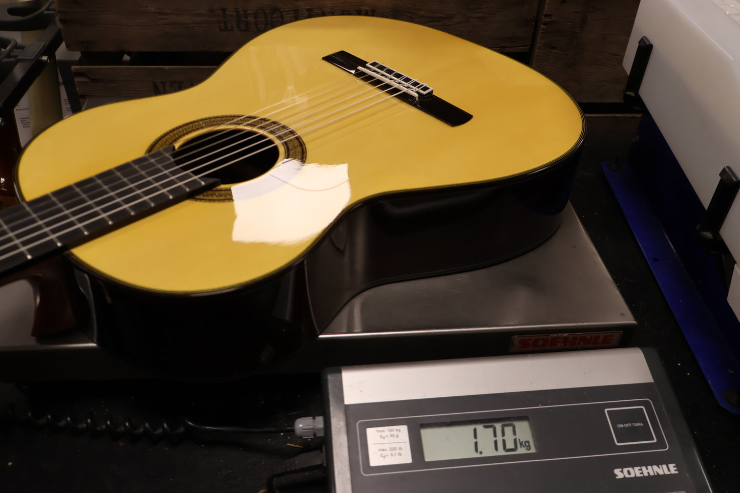 Salvador Cortez Sevillana N/Y All Solid Performer Series flamenco guitar