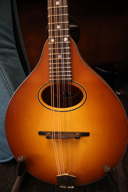Eastman PCH-M104 Mandoline A Style Goldburst