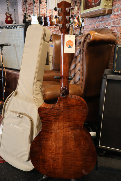 Eastman PCH3-GACE-CLA Grand Auditorium with Electronics