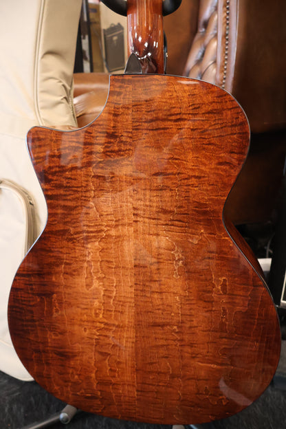 Eastman PCH3-GACE-CLA Grand Auditorium with Electronics