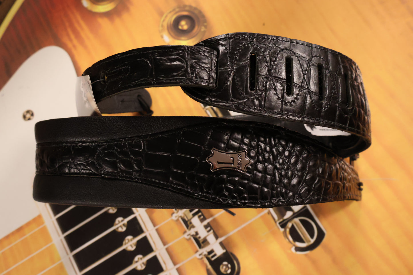 Levi's Leather Guitar Strap MSS100CR-BLK