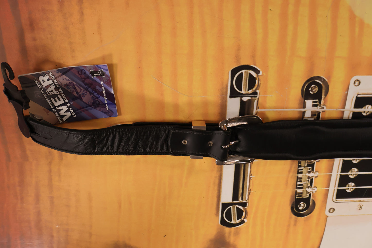 Levi's Leather Guitar Strap MSS71C-BLK