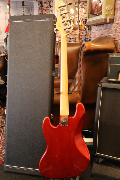Fender '68 Jazz Bass Journeyman Relic - Aged Candy Apple Red