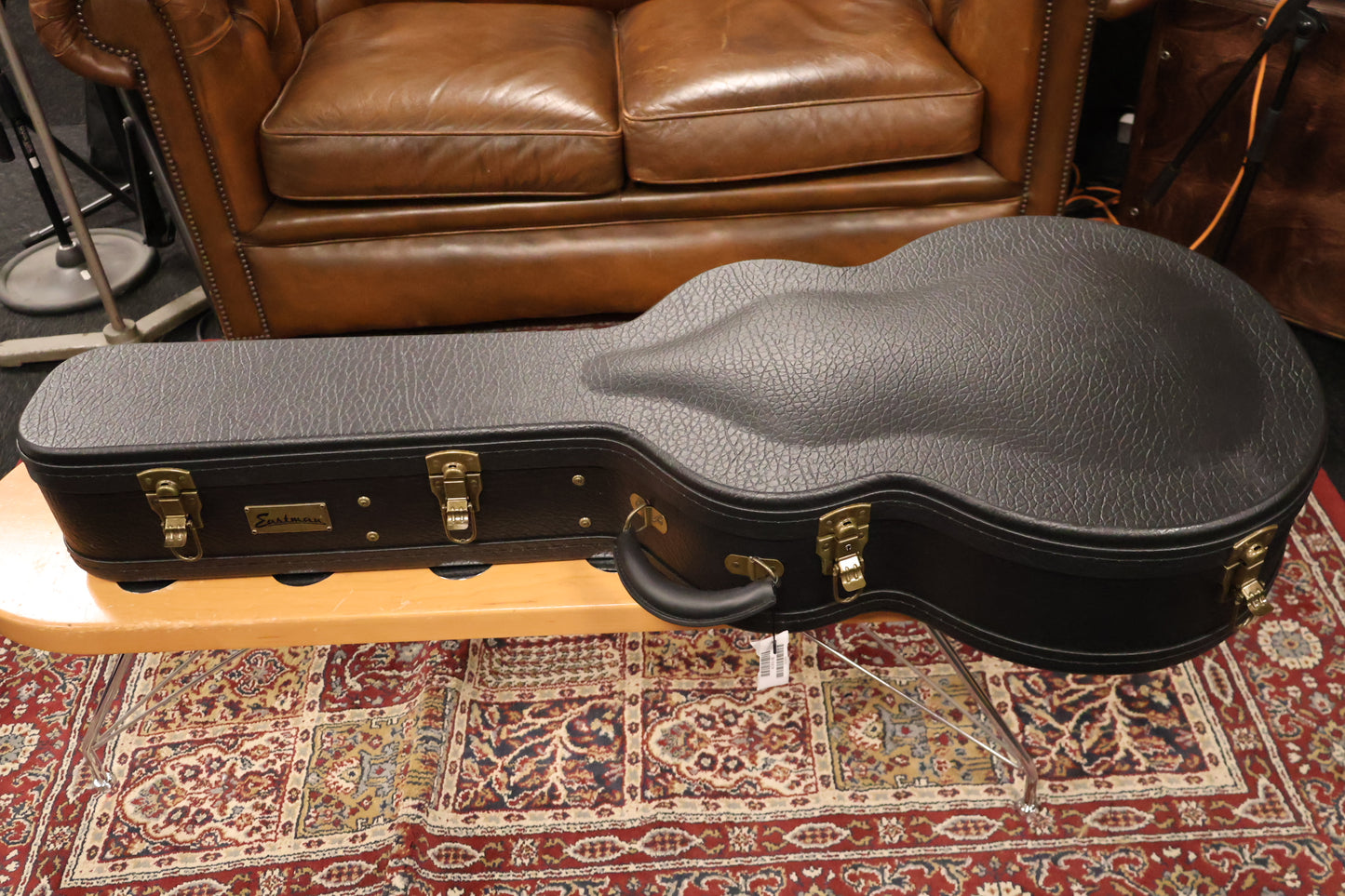 Eastman AC630 Jumbo Flamed Maple Sunburst
