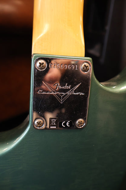 Fender Custom Shop Bass VI Journeyman Relic - Aged Sherwood Green Metallic